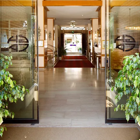 Grand Cesare Augusto Hotel