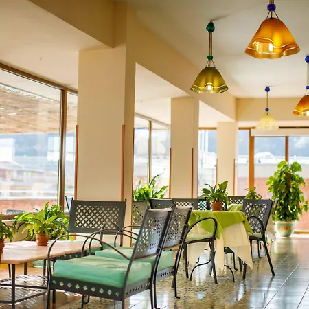 Grand Cesare Augusto 4* סורנטו