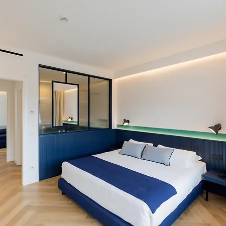 Отель Grand Cesare Augusto 4*